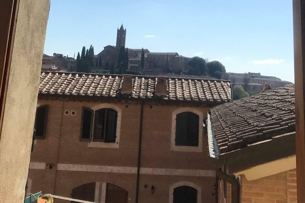 Da Nedo&Duilia Apartment Siena Exterior photo